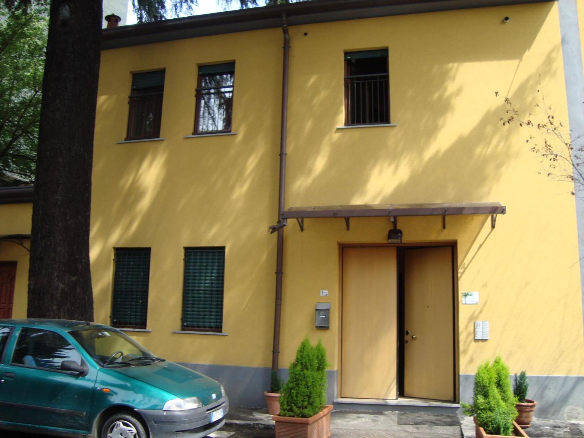 Residence Il Pino Саронно Экстерьер фото