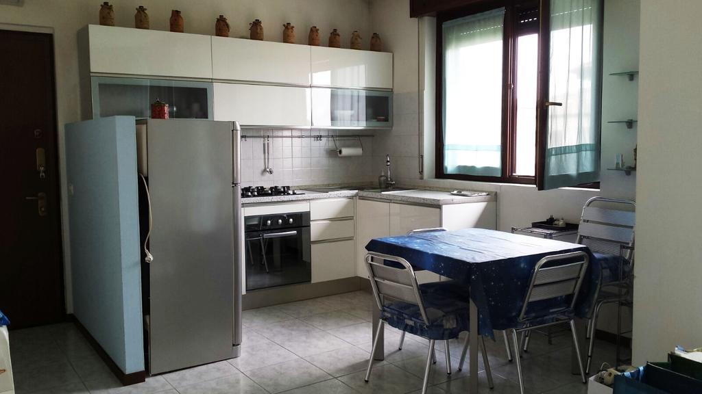 Residence Il Pino Саронно Экстерьер фото